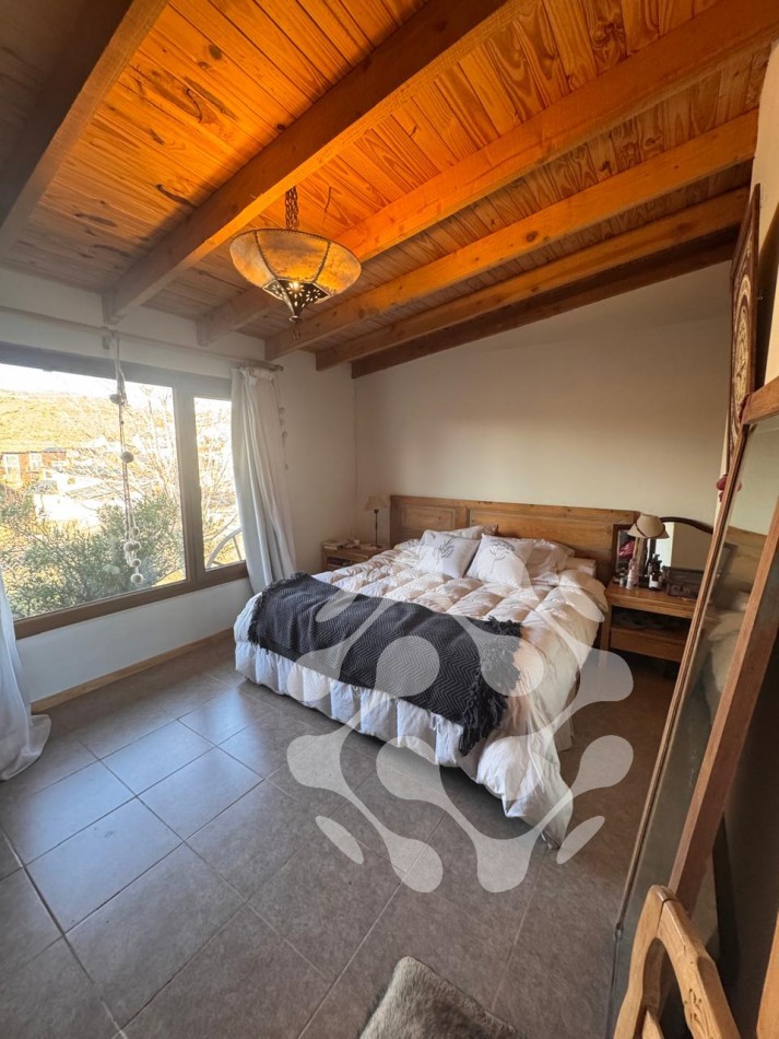 Hermosa Casa en Venta en Lomas de Dina Huapi! - Apta Credito